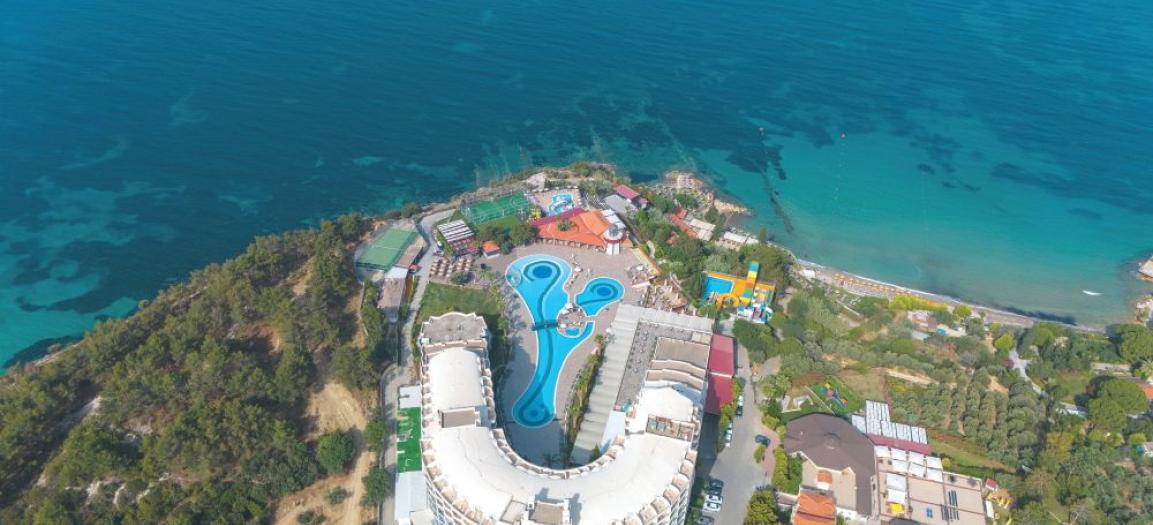 Sealight resort