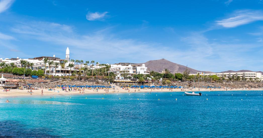 Lanzarote_playa blanca.jpg