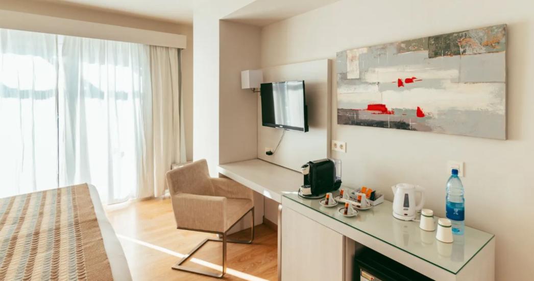Lanzarote - Aequora Suites kamer