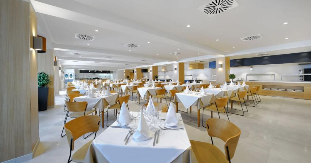 Lanzarote hotel Aequora Suites restaurant
