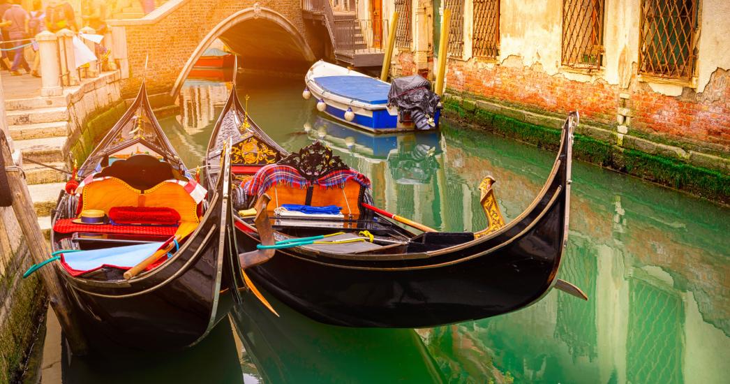 Italië Venetië Gondel.jpg