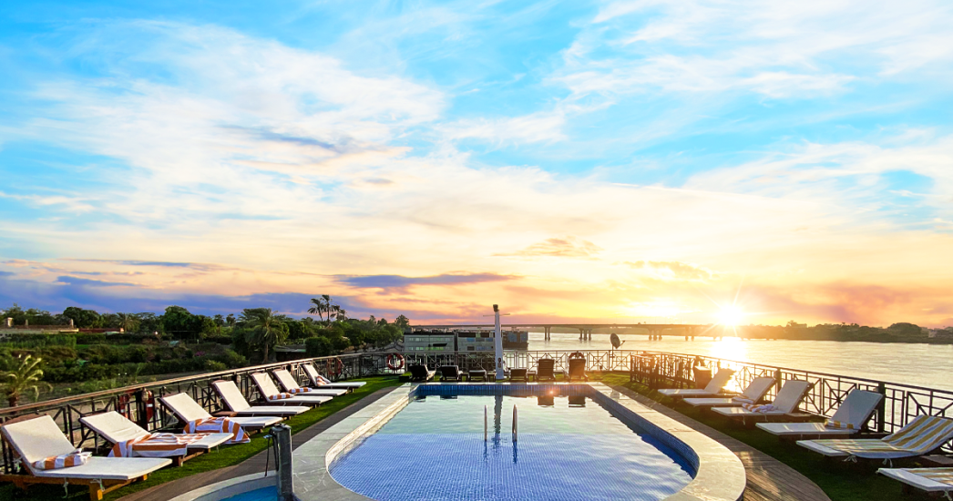 Egypte MS Beau Rivage zwembad