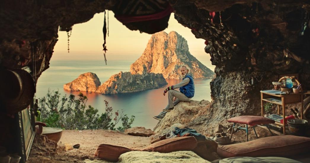 Ibiza Hippie Grot.jpg