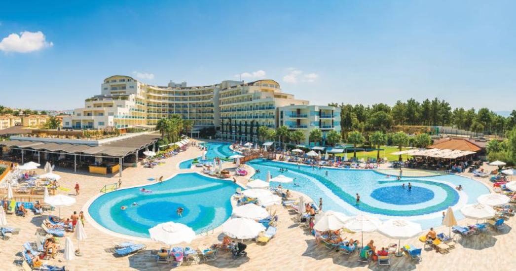 Sealight resort